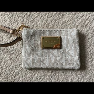 Michael Kors wristlet